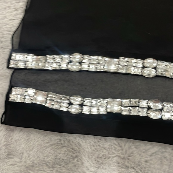 Steve Madden black polyester scarf with rhinestones on both sides - Picture 4 of 4